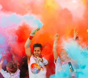 Diskon Bubuk Holi Asap Warna-warni Pesta, Meriam Konfeti