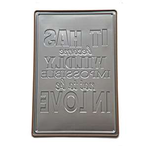 Selvaggiamente impossibile non innamorarsi di te-stile rustico <span class=keywords><strong>Vintage</strong></span> goffrato segno di latta decorazione da parete arte tipo di targa - Product Image 3