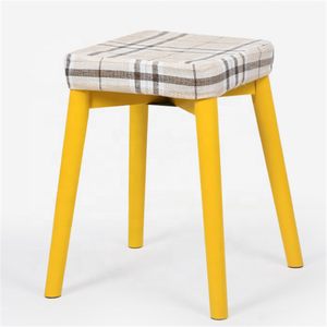 Tabourets de salle à manger en <span class=keywords><strong>bois</strong></span> de hêtre Tabouret de coiffeuse en <span class=keywords><strong>bois</strong></span> avec coussin en tissu amovible Tabouret en <span class=keywords><strong>bois</strong></span> rembourré à 4 pieds pour l'école à la maison - Product Image 6