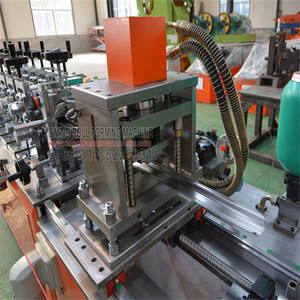 Nuevo metal de la llegada <span class=keywords><strong>omega</strong></span> perfil que forma la máquina para el poste de la cerca - Product Image 6