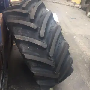 Radial Traktor dan Pemanen Ban 300/70r20, Pertanian Ban 360/70R24