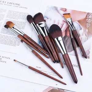 New Products Wholesale Beauty Makeup Brush Wood Handle Equipment Accessories 10 Pcs Make Up Brush Set