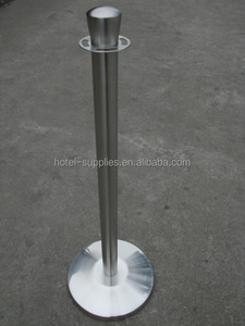 Colonnina per Controllo Code in Acciaio Inox 304 con Top a Corona e Corda in Velluto Regolabile per Eventi - Product Image 2