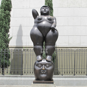 Escultura de Bronce de Tamaño Real de una Mujer Gorda Desnuda Acostada, Arte Famoso - Product Image 2