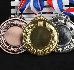 Medalla deportiva personalizada para correr, medalla de baile en blanco