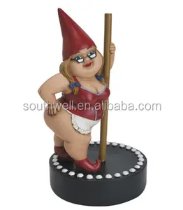 Travieso bailando Gnome - Product Image 1