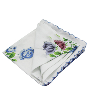 حار بيع دائم 100% القطن زهرة نمط المطبوعة منديل مع الإسكالوب حافة - Product Image 2