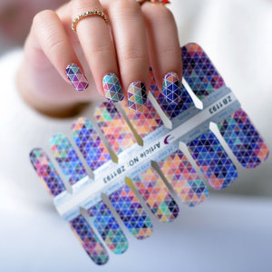 Ayuda a diseñar y proporcionar pegatinas de uñas de alta calidad estándar muestras gratis - Product Image 2