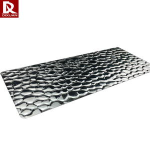 Miroir gaufré en aluminium anodisé à revêtement élevé, plaque de taux réfléchissant 1100 3003 6082 en métal pour lampe réflecteur de foudre