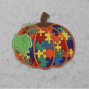 衣料品ファッションアップリケ布バッジカスタムかわいい子犬自閉症蜂ジグソー刺繍刺繍パッチ犬バッグ付き - Product Image 3