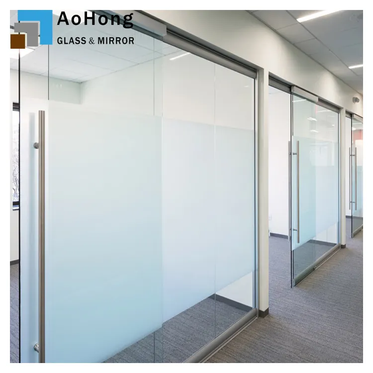 Office Partitions Used в Glass