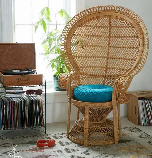 ホテルバルコニーインドネシアスタイルパティオ家具孔雀籐椅子