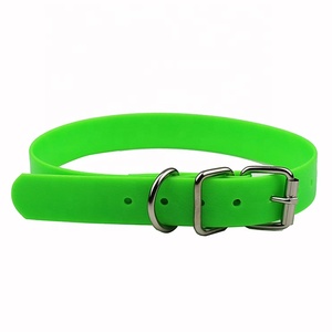 <span class=keywords><strong>Collar</strong></span> de cuello de perro de PVC impermeable ecológico, 6 colores vivos, accesorio personalizado para mascotas, duradero, sólido, hecho de plástico ecológico - Product Image 2