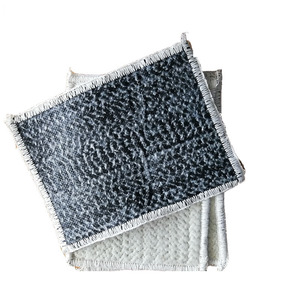 Barrière de confinement, couvertures en argile bentonite, géosynthétiques, revêtement en argile GCL - Product Image 1