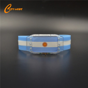 กำไลข้อมือไฟ LED ธงชาติ ขายส่งจากเซินเจิ้น สำหรับงานปาร์ตี้และคอนเสิร์ต - Product Image 2
