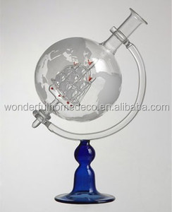 Botella Globo Personalizada con Diseño de Delfín/Barco para Whisky, Vino Tinto y Ron - Product Image 3