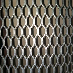 Precio barato 3 '4' 5 '6' de acero galvanizado gi decorativo de la malla de alambre de metal expandido rollos