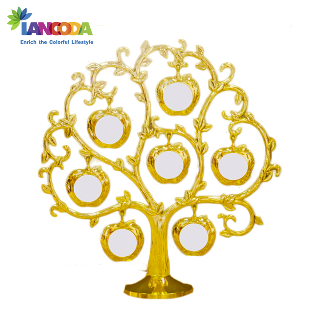 Золотая фоторамка с изображением яблока семейного дерева