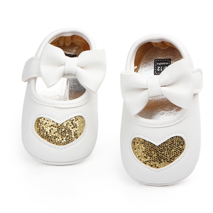 Bella Bow-nodo Morbido Cuoio Dell'unità di elaborazione Del <span class=keywords><strong>Bambino</strong></span> a Forma di Cuore Mocassini scarpe per Bambini Della Ragazza Pantofole - Product Image 4
