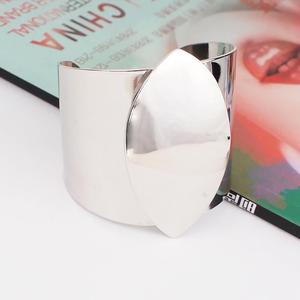 HANSIDON Kim Loại Sáng Bóng Tuyên Bố Choker Punk Đồ Trang Sức Quyến Rũ Độc Đáo Hợp Kim Khai Trương Cuff Vòng Đeo Tay & Bangles Tuyên Bố Đồ Trang Sức - Product Image 4