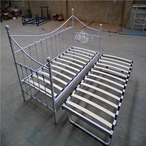 Good Quality Wholesale Wrought Iron <strong>Bed</strong> <strong>Day</strong> <strong>Bed</strong> <strong>Metal</strong> <strong>Bed</strong> - Product Image 3