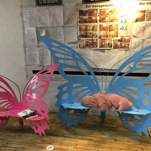Sedia a Farfalla Moderna per Esposizione in Giardino, Statua Artistica, Arredo per Casa e Cortile, Decorazione per Vetrine di Centri Commerciali, Panchina in Metallo Artigianale, Fornitura di Fabbrica - Product Image 5