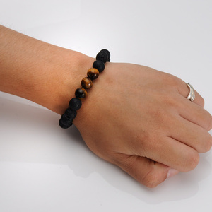 Pulsera de piedras volcánicas naturales de 9 mm - Product Image 3