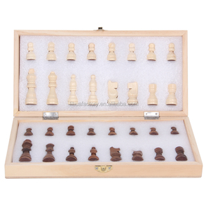 Nhà Máy Giá Rẻ Bằng Gỗ Cờ Bộ Miếng Board Cổ Điển Gấp Bàn Cờ Đồ Chơi Cầm Tay Trò Chơi Cho Bằng Gỗ Trong Nhà Giáo Dục - Product Image 4