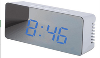 Horloge de table numérique populaire à grand écran, mouvement dynamique, affichage LED, réveil en bois