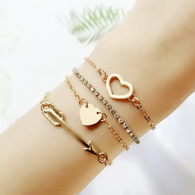 Indlan all'ingrosso 4 pz/set braccialetto di amicizia geometrico a forma di cuore con catena di pesca in cristallo di moda in stile coreano per ragazza adorabile