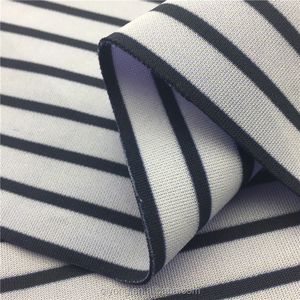 China fábrica al por mayor 100% poliéster punto teñido rayas blanco y negro Interlock tela de <span class=keywords><strong>buceo</strong></span> para la señora Pantalones - Product Image 3
