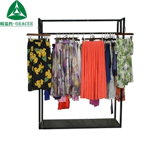 2019 las mujeres notables ropa usada Italia en pacas - Product Image 2