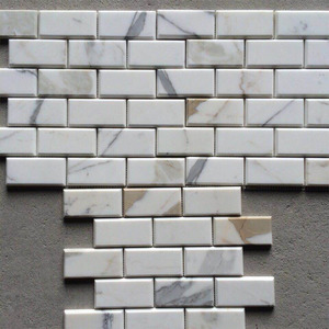 48x98x10mm Dimensione del Chip Calacatta Oro Mattonelle <span class=keywords><strong>di</strong></span> Mosaico <span class=keywords><strong>di</strong></span> <span class=keywords><strong>Marmo</strong></span> - Product Image 1