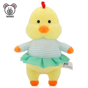 <span class=keywords><strong>Peluche</strong></span> di <span class=keywords><strong>Pulcino</strong></span> Giallo con Maglietta, Giocattolo Morbido e Carino per Bambini, Prodotto in Cina - Product Image 2