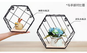 Ins <span class=keywords><strong>in</strong></span> <span class=keywords><strong>ferro</strong></span> <span class=keywords><strong>battuto</strong></span> hexagon griglia combinazione di attaccatura di parete camera da letto soggiorno figura geometrica decorazione della parete scaffali - Product Image 3