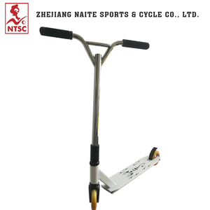 En aluminium Kick <span class=keywords><strong>Scooter</strong></span> Belle Trottinette Pour Adultes Pliable - Product Image 2