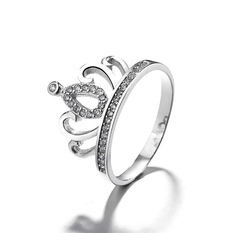 Crown Queen Shape 925 Sterling Silver Engagement Ring With Zircon