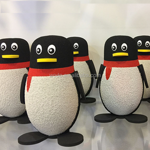 China único juguetes de <span class=keywords><strong>los</strong></span> deportes de goma nbr espuma juego juguete pingüino animal bola de boliche - Product Image 1