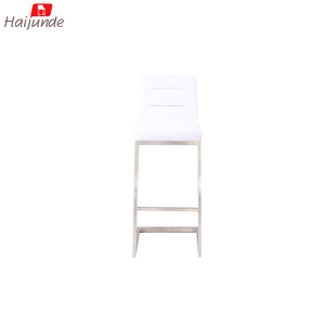 <span class=keywords><strong>Taburete</strong></span> de Bar Moderno de Cuero Sintético Negro con Estructura de Acero Inoxidable - Silla Acolchada de Altura de Barra para Isla de <span class=keywords><strong>Cocina</strong></span> o Pub - Product Image 6
