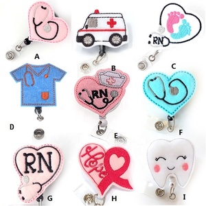 Porta-credenciales retráctil de fieltro con diseño de estetoscopio y lazo, sin plomo ni níquel, con clip metálico para cinturón, para enfermeras, médicos de urgencias y dentistas, varios estilos - Product Image 1
