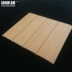 De plástico de <span class=keywords><strong>madera</strong></span> <span class=keywords><strong>Interior</strong></span> compuesta de nuevo diseño de plástico compuesto de <span class=keywords><strong>madera</strong></span> de <span class=keywords><strong>techo</strong></span> suspendido - Product Image 1