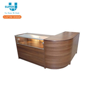 Mostrador de Caja Registradora de Madera para Ropa de Mujer - Product Image 2