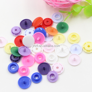 Amarillo T3 T5 T8 POM Sujetadores de botón a presión de plástico con estilo de vástago para ropa de bebé Cuentas Decoración Técnicas de chapado - Product Image 4