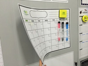 Tableau de corvées mensuel Planificateur hebdomadaire Liste de tâches Organisateur de calendrier Tableau blanc Calendrier du réfrigérateur Tableau effaçable à sec Papier magnétique de récompense - Product Image 2