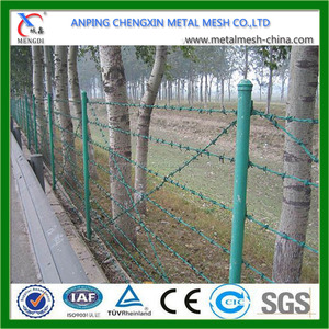 Plástico Recubierto <span class=keywords><strong>de</strong></span> PVC/<span class=keywords><strong>Alambre</strong></span> <span class=keywords><strong>de</strong></span> Púas Galvanizado Valla Precio - Product Image 1