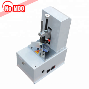 Máquina <span class=keywords><strong>de</strong></span> redondeo <span class=keywords><strong>de</strong></span> esquinas <span class=keywords><strong>de</strong></span> papel eléctrico <span class=keywords><strong>de</strong></span> alta precisión, NO MOQ, fabricante, cortador redondeador <span class=keywords><strong>de</strong></span> esquinas con balde <span class=keywords><strong>de</strong></span> todos los tamaños - Product Image 1