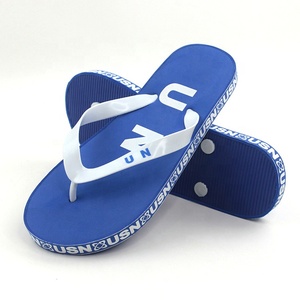 Personalizza il commercio all'ingrosso del regalo di estate unisex uomini pvc flip flop <span class=keywords><strong>blu</strong></span> di spessore suola flip flop eva all'aperto uso della spiaggia pantofola con il lato stampa - Product Image 2