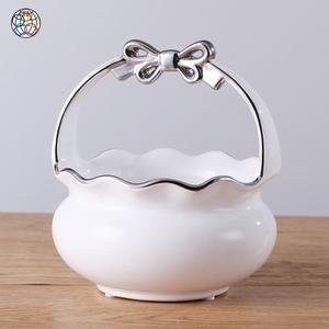 Cuencos de cerámica de superficie lisa, exquisitamente hechos y plateados, venta al por mayor, cuencos blancos de gran tamaño - Product Image 1
