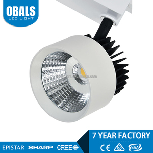 Gros galerie rgbw <span class=keywords><strong>spot</strong></span> 30 w cob <span class=keywords><strong>dimmable</strong></span> <span class=keywords><strong>led</strong></span> éclairage <span class=keywords><strong>sur</strong></span> <span class=keywords><strong>rail</strong></span> - Product Image 2