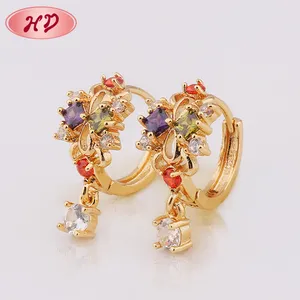 Anting wanita hadiah Tiongkok anting zirkon berlapis emas 18K 14K grosir cincin telinga wanita perhiasan